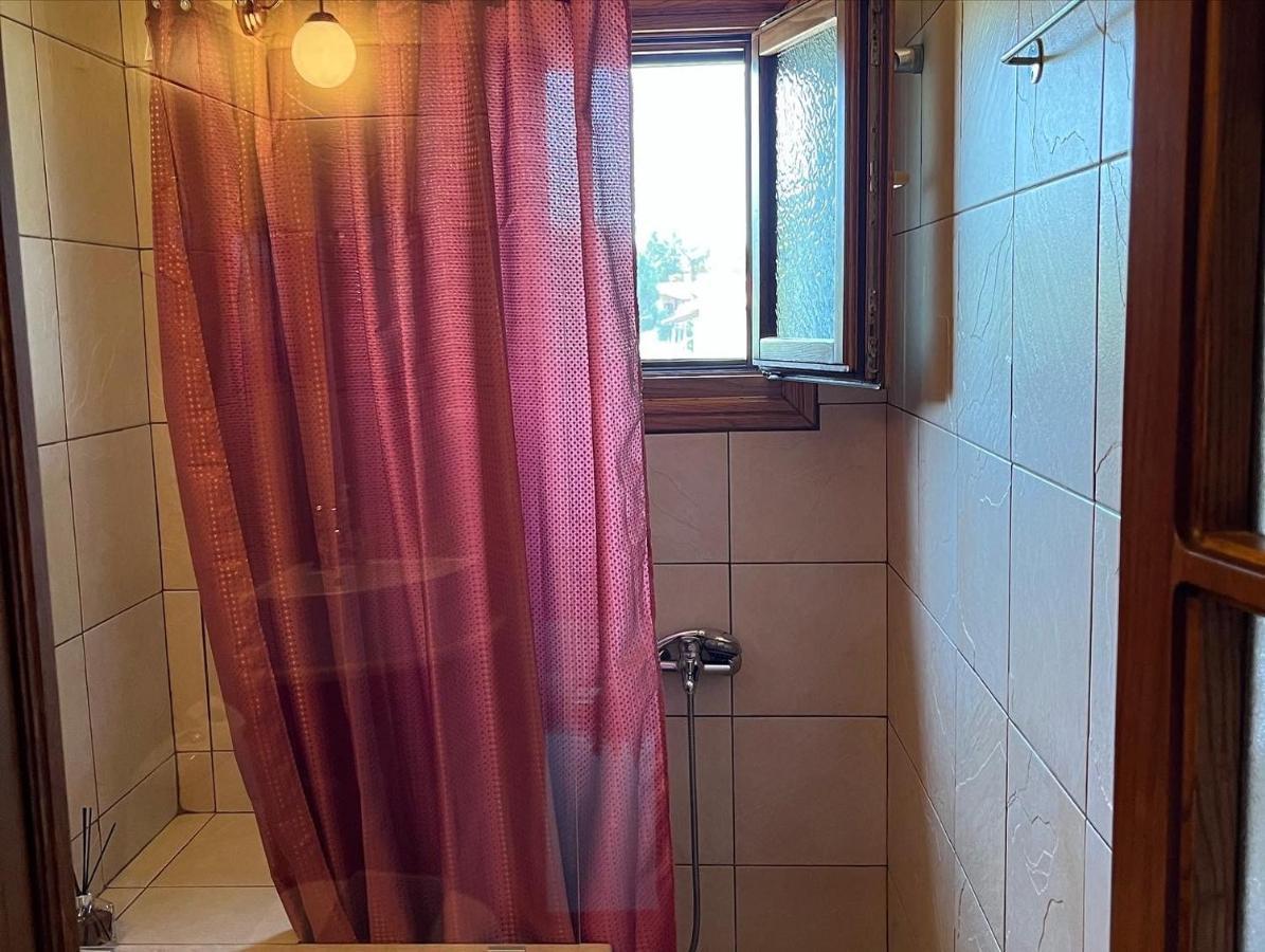 Guesthouse Kaliepia Ierissos Bagian luar foto