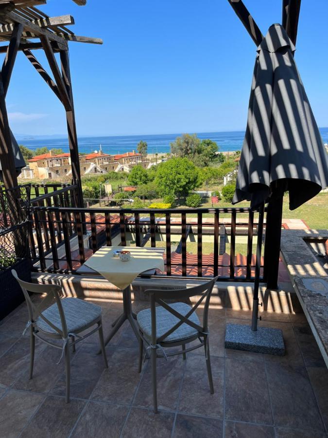 Guesthouse Kaliepia Ierissos Bagian luar foto