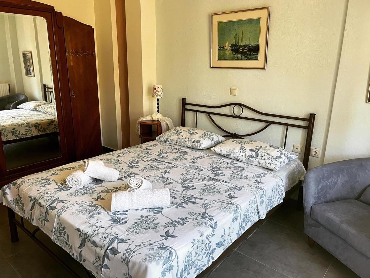 Guesthouse Kaliepia Ierissos Bagian luar foto