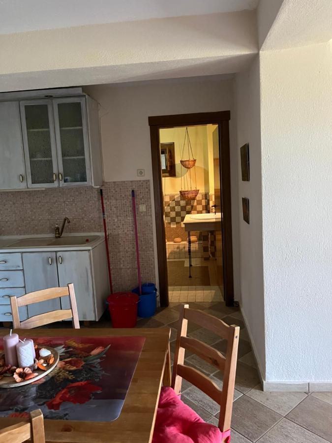 Guesthouse Kaliepia Ierissos Bagian luar foto