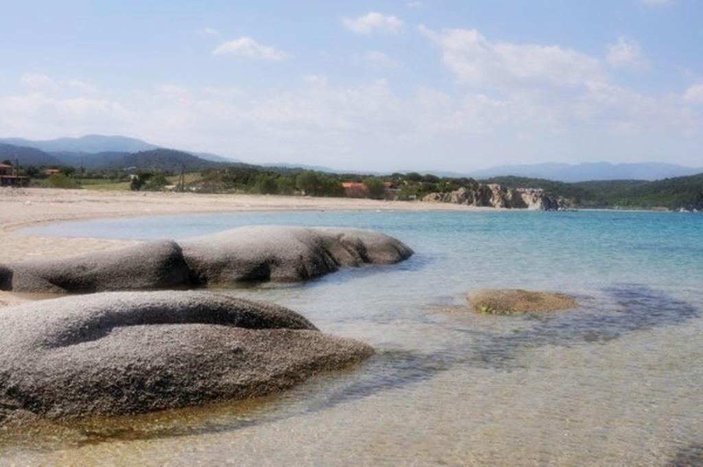 Guesthouse Kaliepia Ierissos Bagian luar foto
